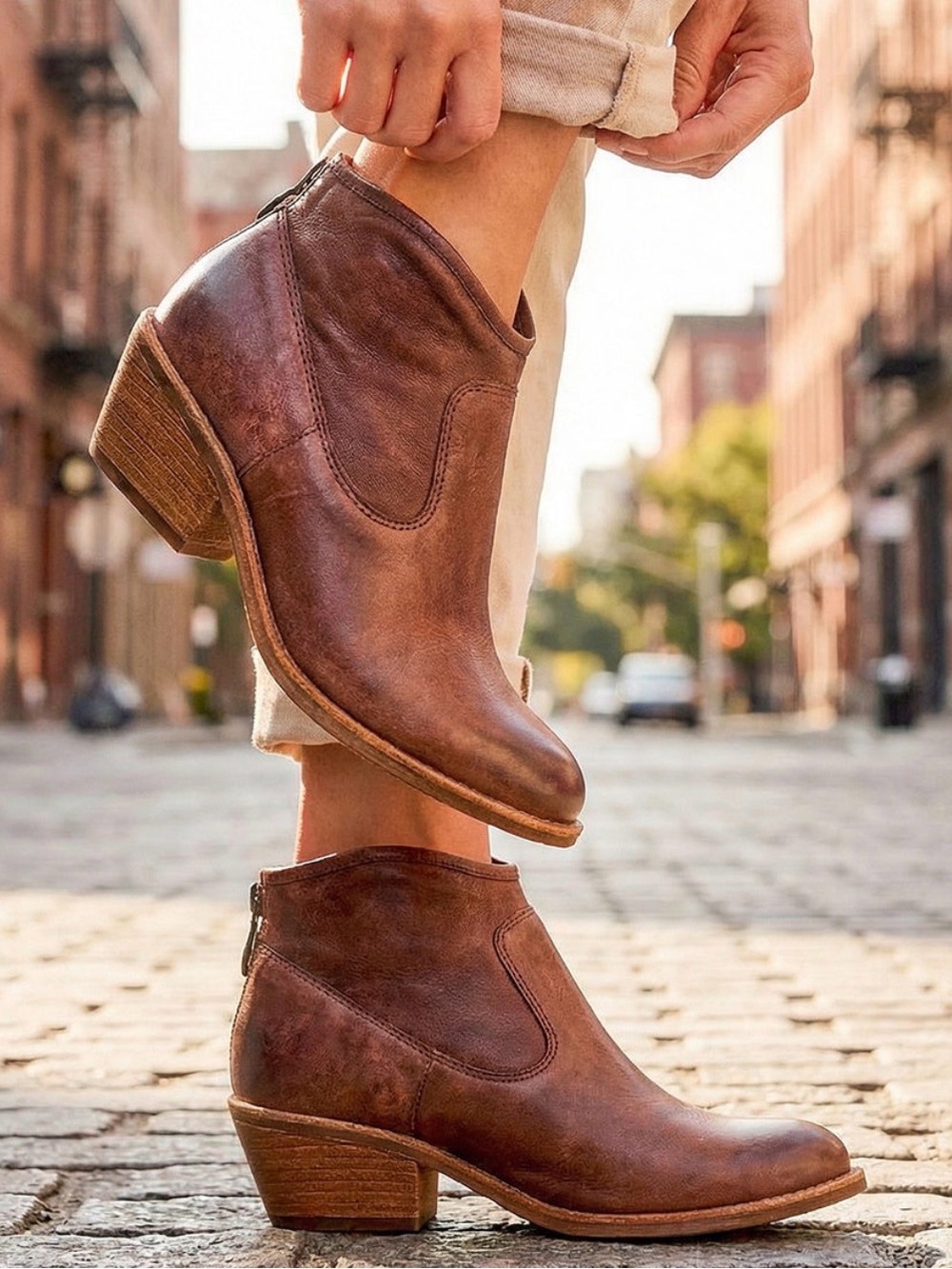 Söfft Aisley Cafe Brown Leather Western Ankle Boots Booties Size 9.5